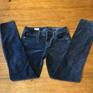 Gap always skinny 1969 corduroy pants size 26
